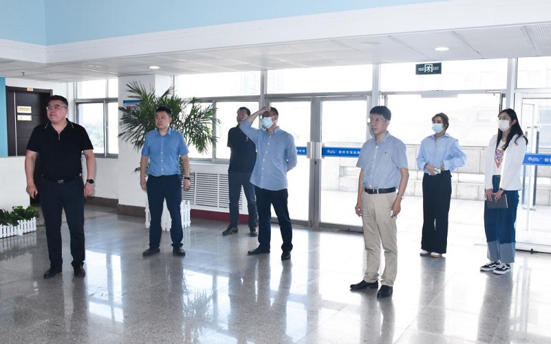 山東省新型智慧城市發展促進會專家蒞臨環球軟件實地調研圖一 山東省新型智慧城市發展促進會專家蒞臨環球軟件實地調研圖一