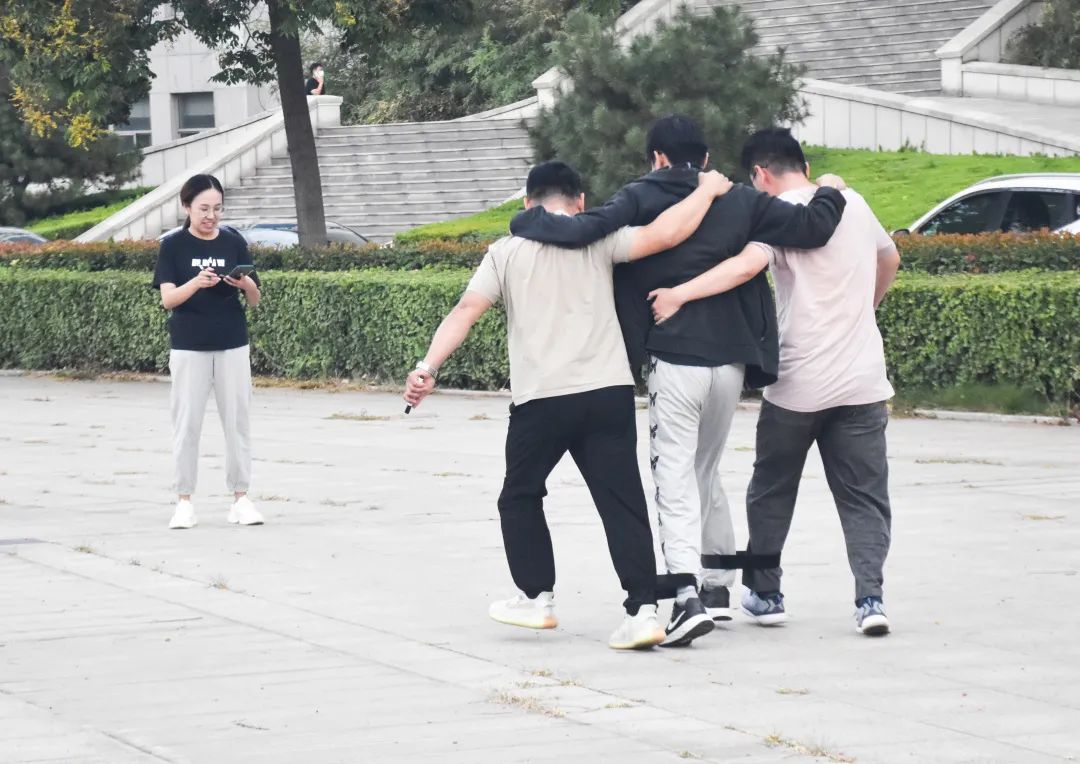 環球軟件舉行“迎中秋,慶國慶”員工趣味運動會 環球軟件舉行“迎中秋,慶國慶”員工趣味運動會