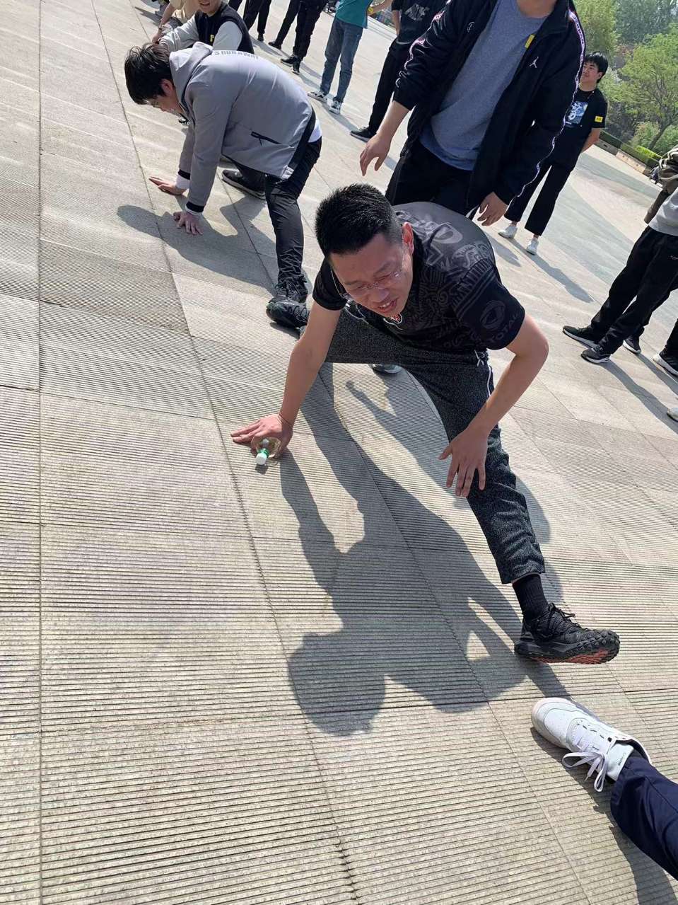 赴春日之約-環球軟件開展“擁抱自然·迎接春天”團建活動 赴春日之約-環球軟件開展“擁抱自然·迎接春天”團建活動