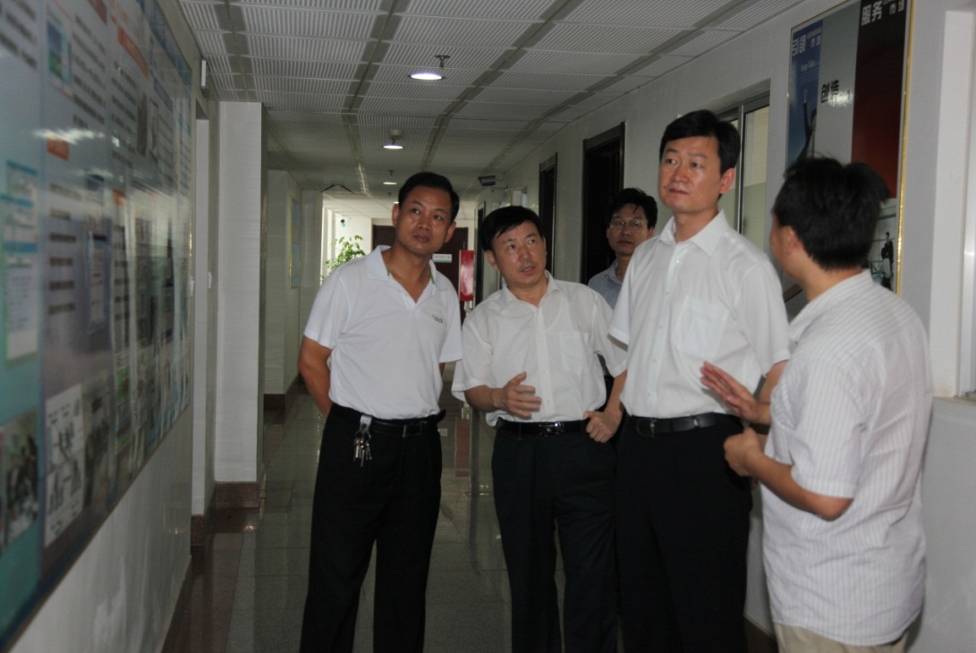 朱蘭璽市長一行到我公司考察調研工作