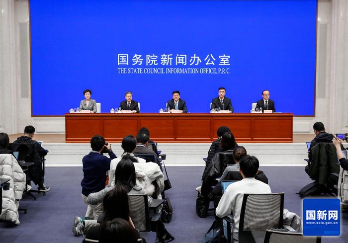 官方解讀“首次提出系統重塑疾控體系”:推動城市醫療資源向縣級醫院和城鄉基層下沉